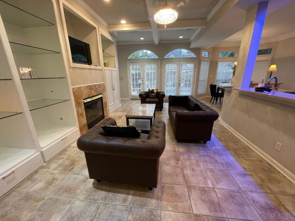Insperit Home At Galleria With Heated Pool Spa Houston Eksteriør bilde