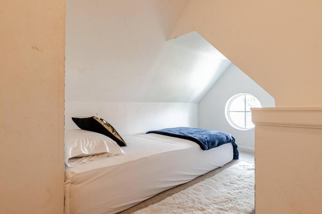 Insperit Home At Galleria With Heated Pool Spa Houston Eksteriør bilde