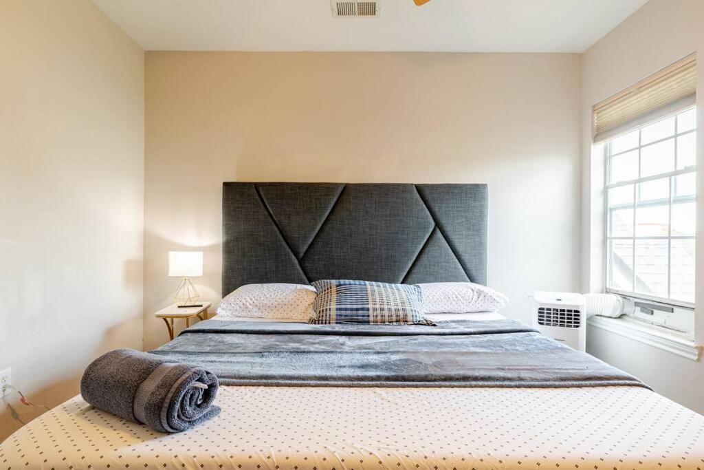 Insperit Home At Galleria With Heated Pool Spa Houston Eksteriør bilde
